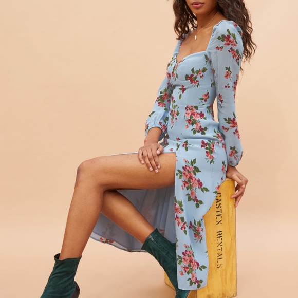 Reformation Dresses & Skirts - Reformation Giulia Floral Long Sleeve Shelby Slit Leg Midi Dress Size 8